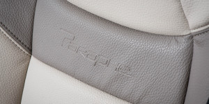 Embossage sellerie Rapido Eco cuir bicolore